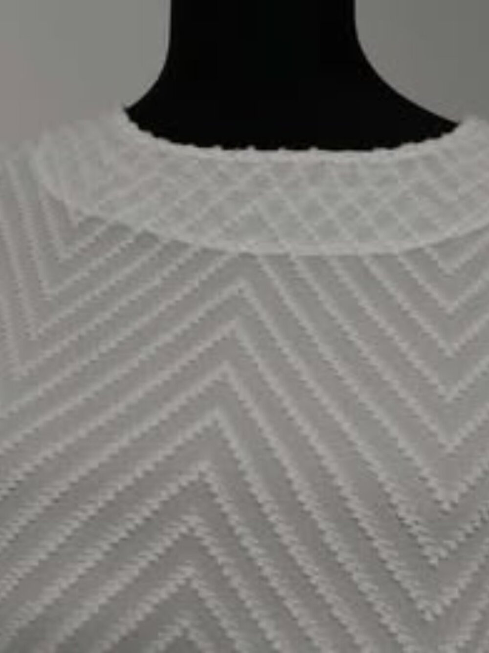 Chaps White Chevron Knit Bubble Hem Blouse EUC - Picture 2 of 10